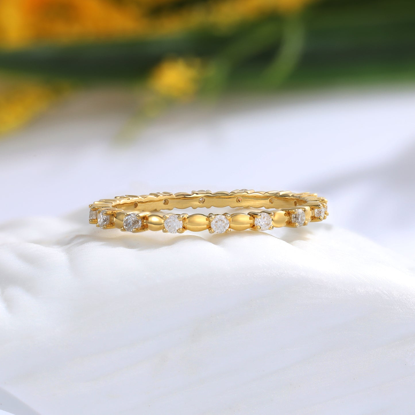 18K Gold Natural Moissanite Ring