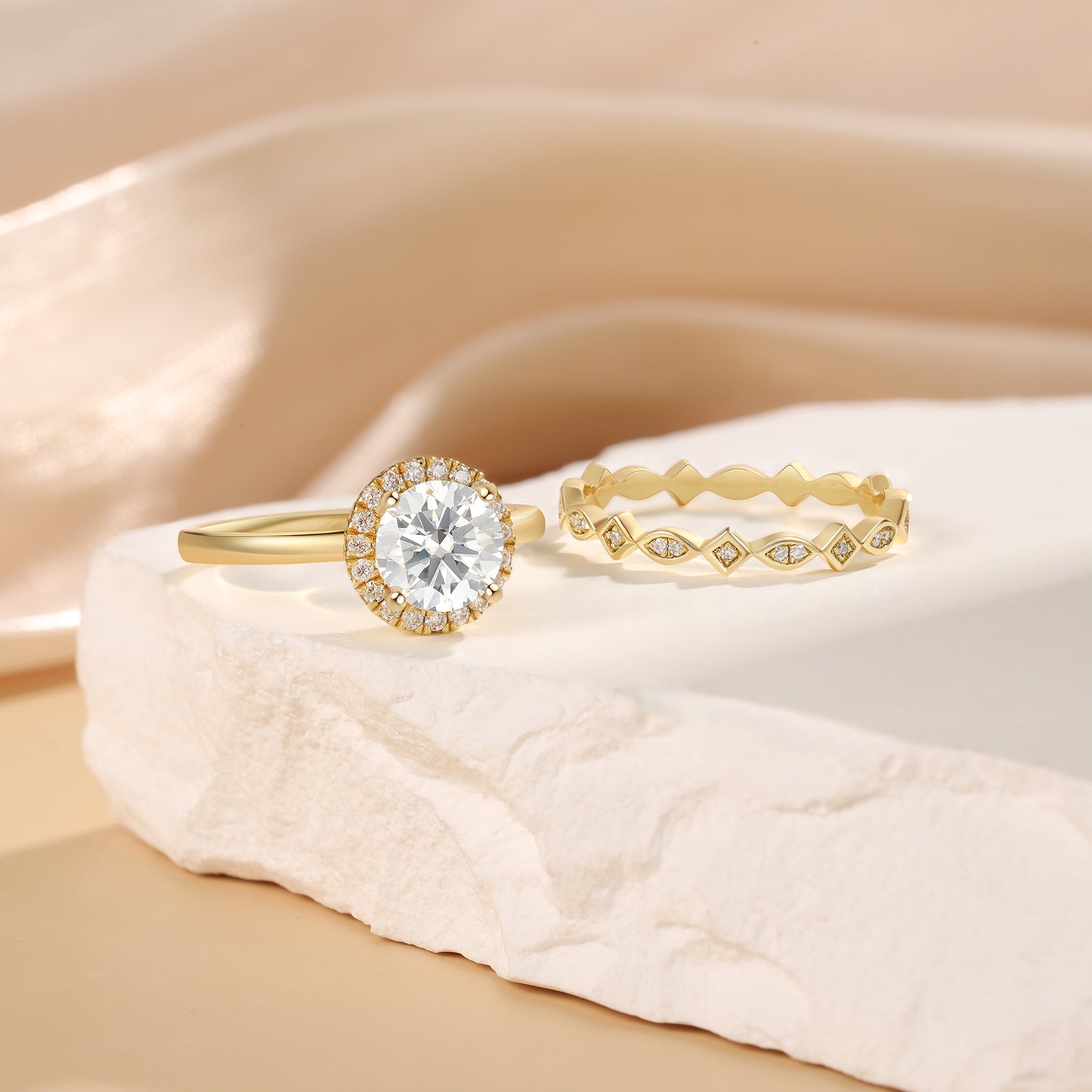 18K Gold Moissanite Rings Set