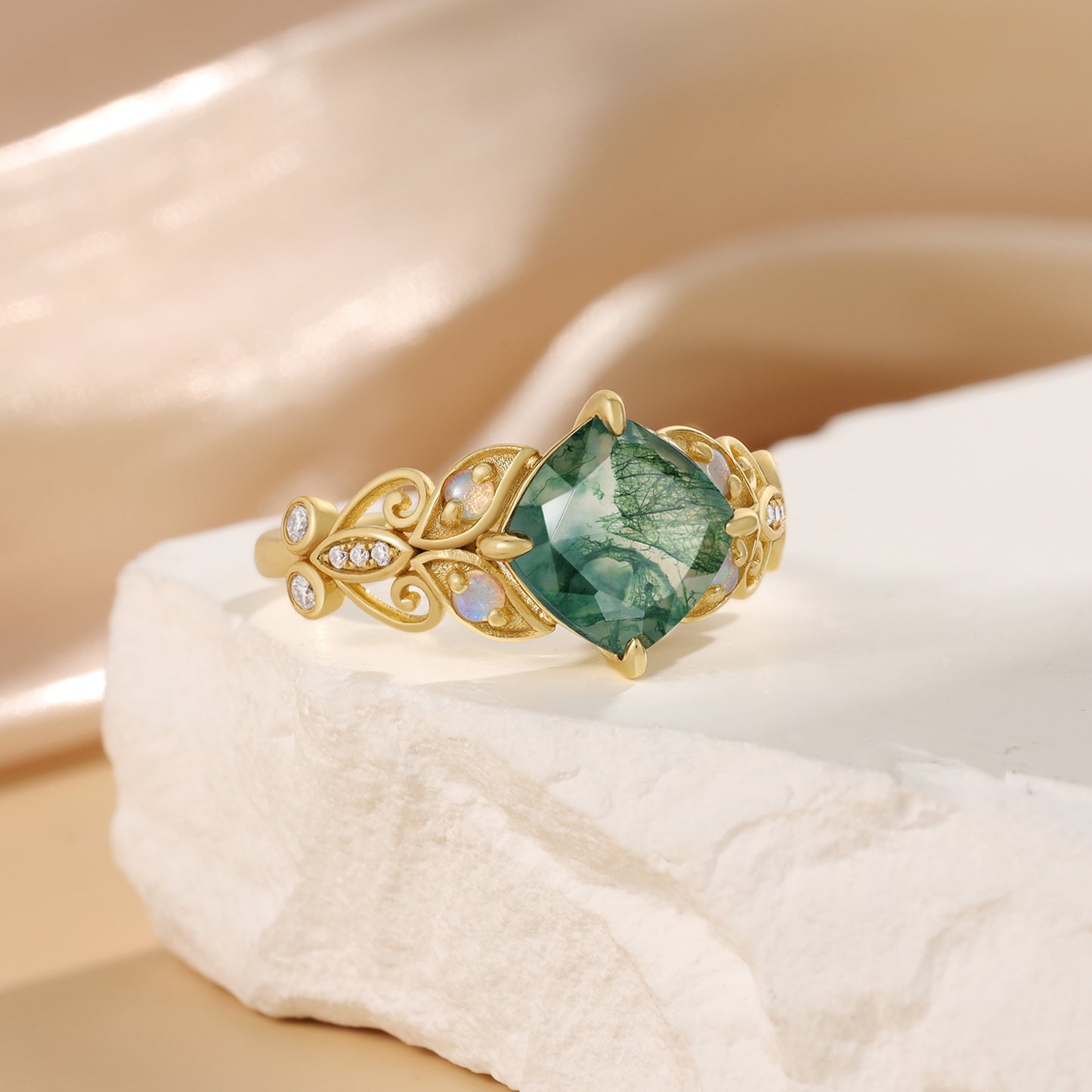 18K Gold Natural Moss Agate With Moissanite Ring