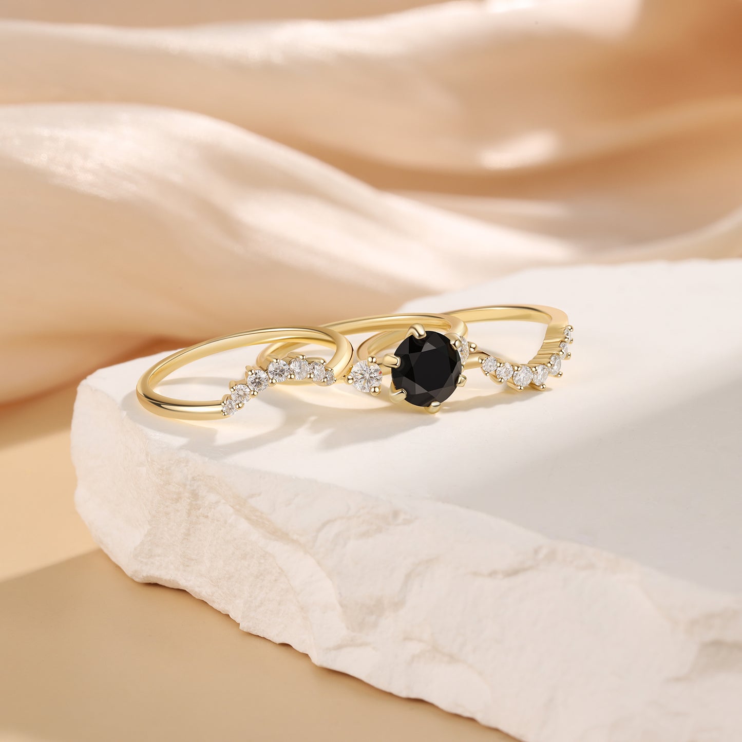 18K Gold Natural Onyx With Moissanite Rings Set