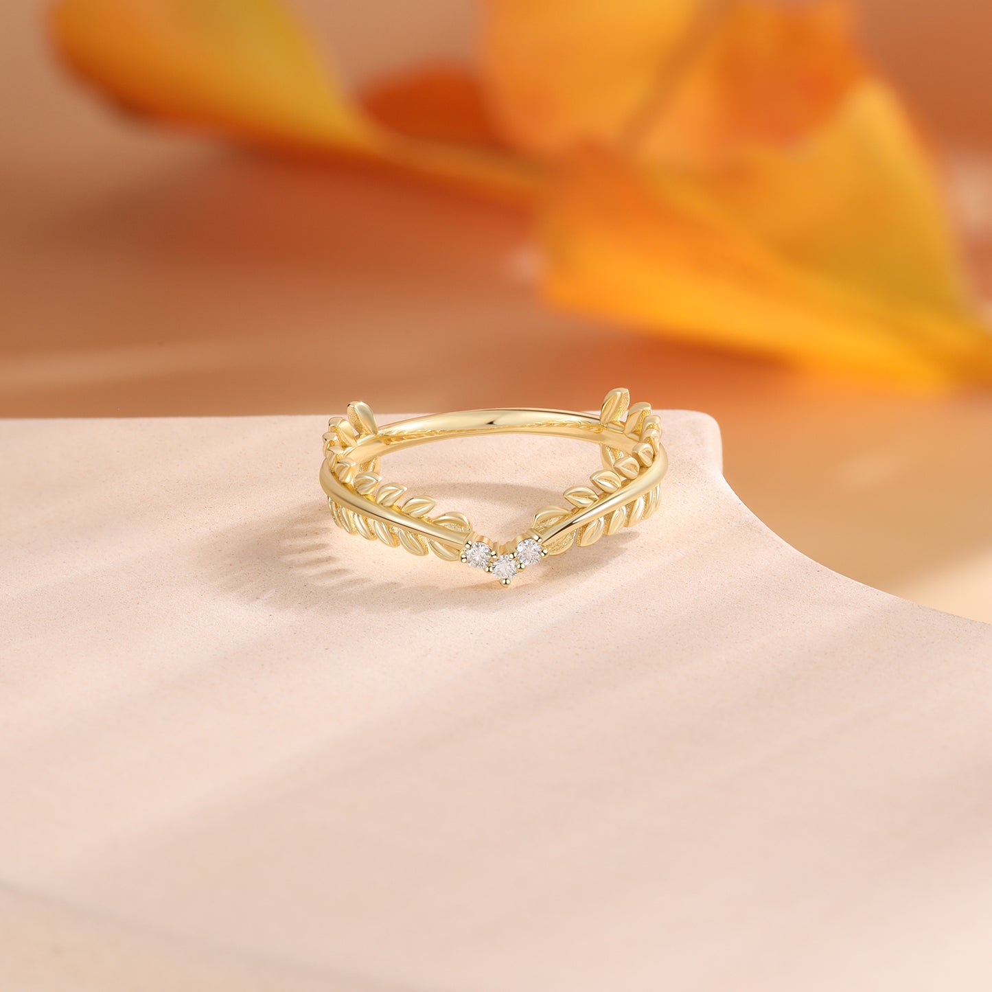 18K Gold Moissanite Ring