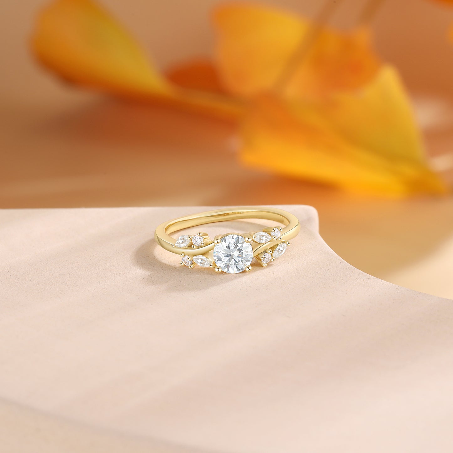 18K Gold Moissanite Ring