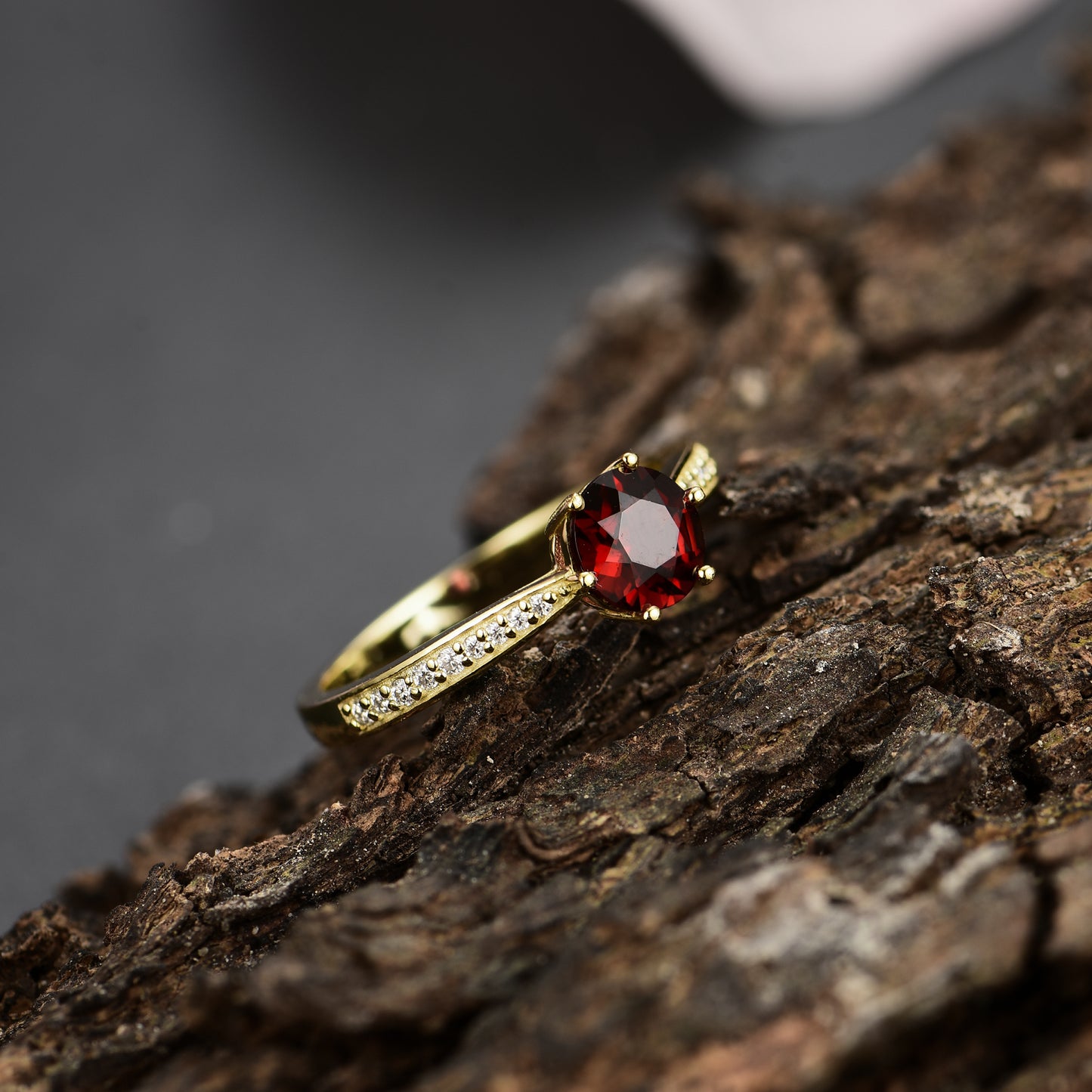 Natural Garnet Round With Moissanite 925 Sterling Silver Ring