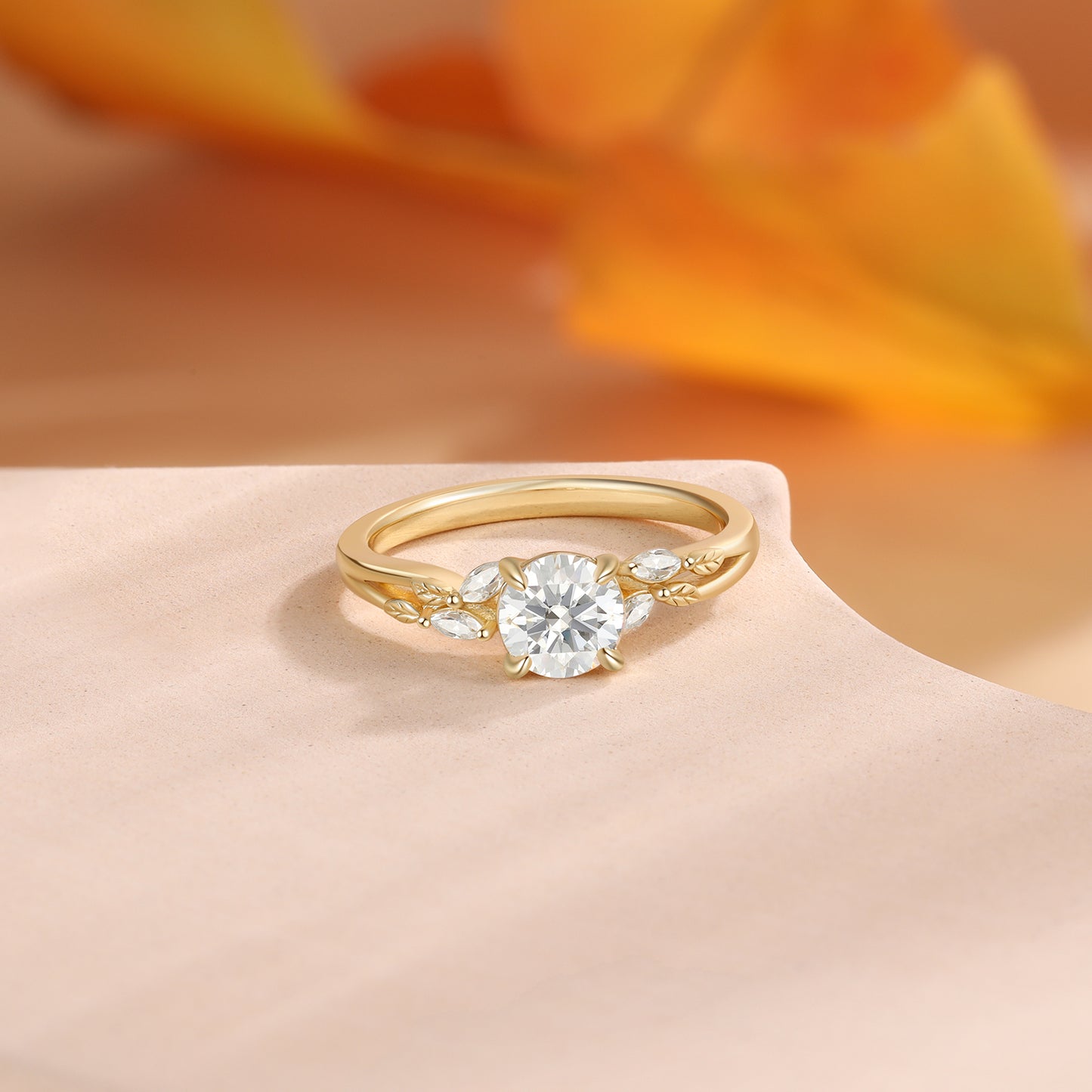 18K Gold Moissanite Ring